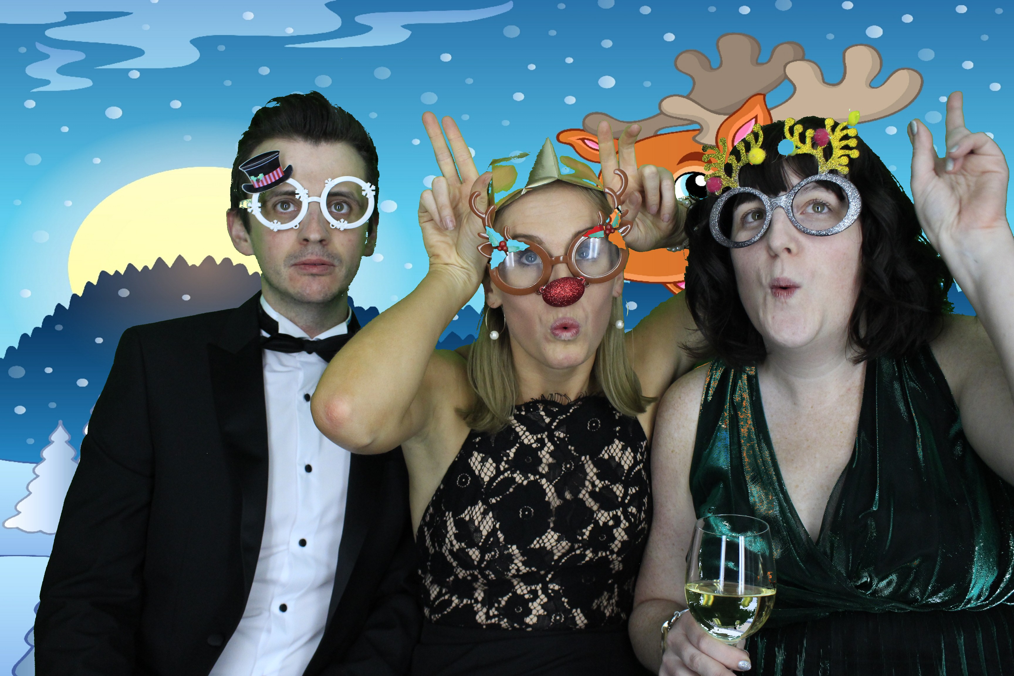 Acosta Europe Christmas Party 2018 | View more photos from the event at gallery.myphotoboothexperience.co.uk/u/MyPhotoBoothExperienceLtd/Acosta-Europe-Christmas-Party-2018